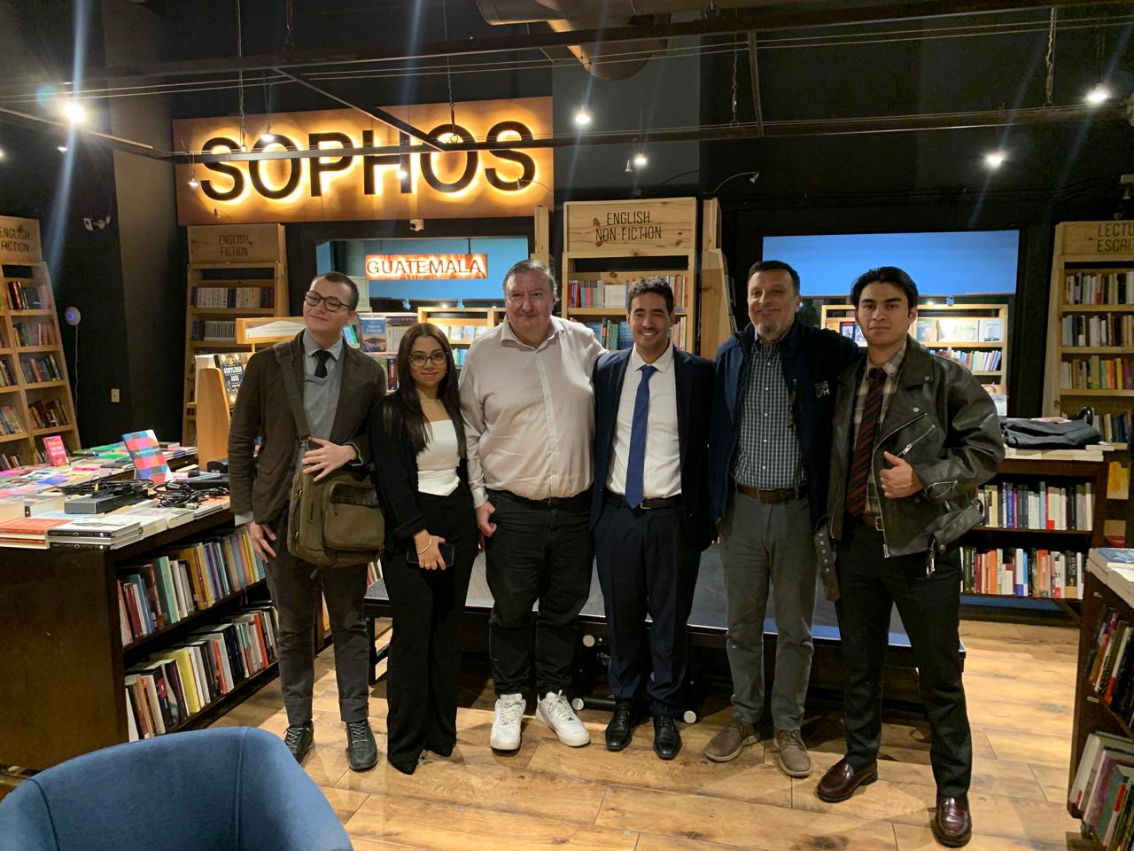 Fotografía de Libertarios en Sophos: análisis del gobierno de Javier Milei