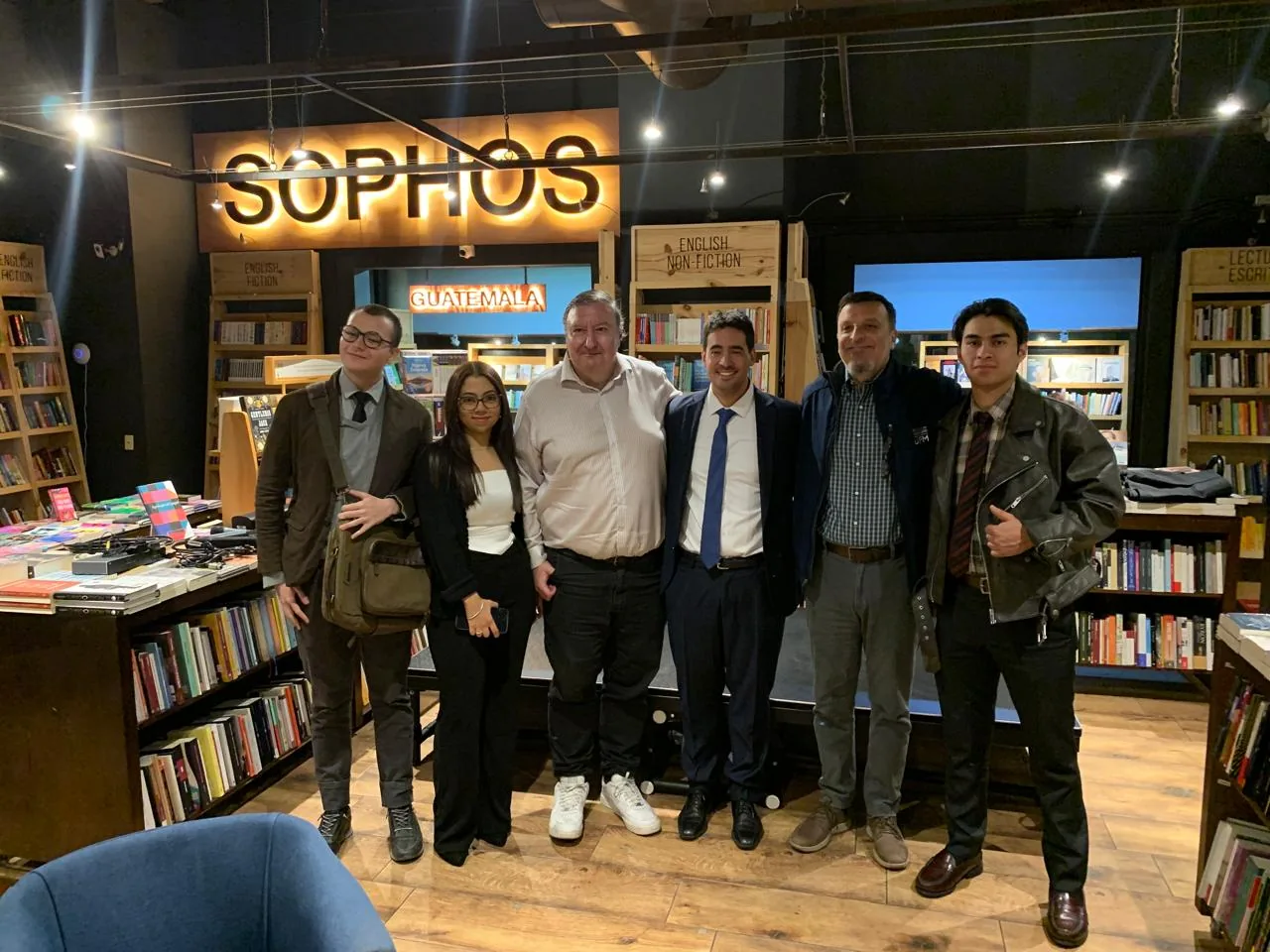 Fotografía de Libertarios en Sophos: análisis del gobierno de Javier Milei
